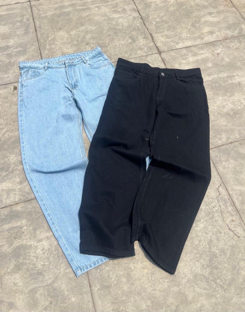 Baggy jeans